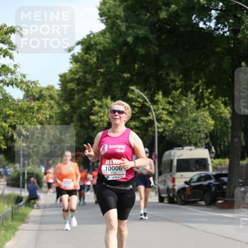 15.06.2025 - REWE Women's Run Jannik Wohlers http://msf.ph/oto/7950344 15.06.2025 09:49:22 Laufen 10165, 10006 meine-sportfotos.de