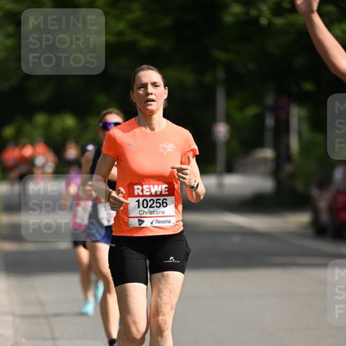 15.06.2025 - REWE Women's Run Dr. Thomas Lammeyer http://msf.ph/oto/7950351 15.06.2025 09:35:46 Laufen 10256 meine-sportfotos.de