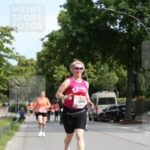 15.06.2025 - REWE Women's Run Jannik Wohlers http://msf.ph/oto/7950364 15.06.2025 09:49:22 Laufen 1016, 10006 meine-sportfotos.de
