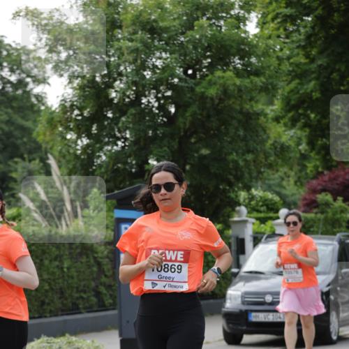15.06.2025 - REWE Women's Run Jannik Wohlers http://msf.ph/oto/7950391 15.06.2025 08:32:35 Laufen 0869, 1043, 10576 meine-sportfotos.de