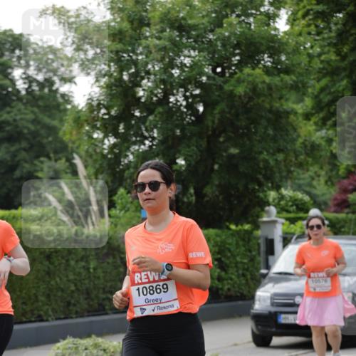 15.06.2025 - REWE Women's Run Jannik Wohlers http://msf.ph/oto/7950401 15.06.2025 08:32:35 Laufen 10869, 10576 meine-sportfotos.de