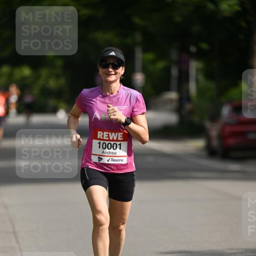 15.06.2025 - REWE Women's Run Dr. Thomas Lammeyer http://msf.ph/oto/7950411 15.06.2025 09:35:49 Laufen 10001 meine-sportfotos.de