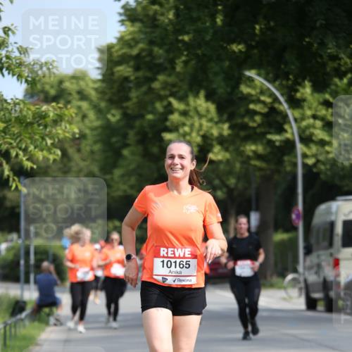 15.06.2025 - REWE Women's Run Jannik Wohlers http://msf.ph/oto/7950425 15.06.2025 09:49:25 Laufen 10165 meine-sportfotos.de
