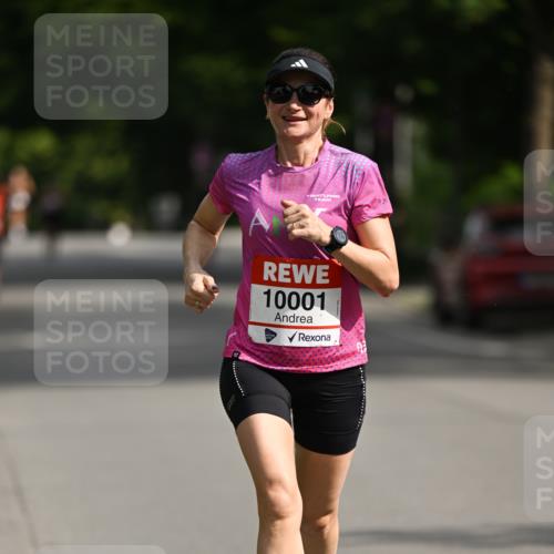 15.06.2025 - REWE Women's Run Dr. Thomas Lammeyer http://msf.ph/oto/7950430 15.06.2025 09:35:50 Laufen 10001 meine-sportfotos.de