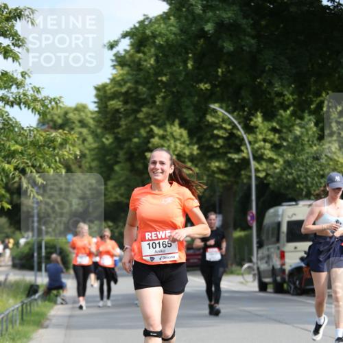 15.06.2025 - REWE Women's Run Jannik Wohlers http://msf.ph/oto/7950432 15.06.2025 09:49:25 Laufen 10165 meine-sportfotos.de