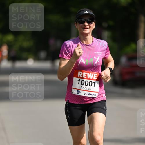 15.06.2025 - REWE Women's Run Dr. Thomas Lammeyer http://msf.ph/oto/7950439 15.06.2025 09:35:50 Laufen 10001 meine-sportfotos.de