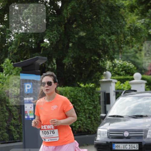 15.06.2025 - REWE Women's Run Jannik Wohlers http://msf.ph/oto/7950440 15.06.2025 08:32:37 Laufen 10576, 1043 meine-sportfotos.de