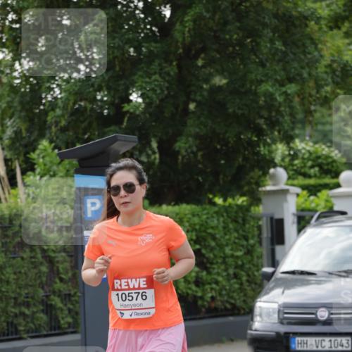 15.06.2025 - REWE Women's Run Jannik Wohlers http://msf.ph/oto/7950446 15.06.2025 08:32:37 Laufen 10576, 1043 meine-sportfotos.de