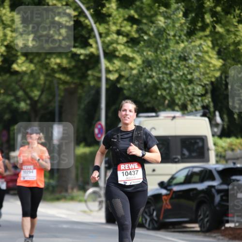 15.06.2025 - REWE Women's Run Jannik Wohlers http://msf.ph/oto/7950478 15.06.2025 09:49:28 Laufen 10294, 10437 meine-sportfotos.de