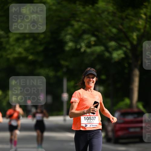 15.06.2025 - REWE Women's Run Dr. Thomas Lammeyer http://msf.ph/oto/7950500 15.06.2025 09:36:04 Laufen 10537 meine-sportfotos.de