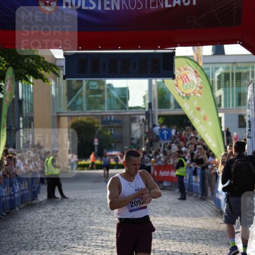 13.06.2025 - Holstenköstenlauf Felixshl http://msf.ph/oto/7950515 13.06.2025 19:36:31 Laufen 2052 meine-sportfotos.de