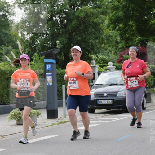 15.06.2025 - REWE Women's Run Jannik Wohlers http://msf.ph/oto/7950529 15.06.2025 08:32:46 Laufen 10661, 10660, 1043, 15, 2025, 10419, 10504 meine-sportfotos.de