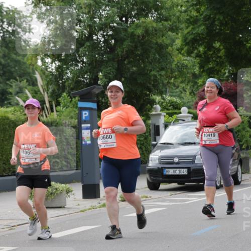 15.06.2025 - REWE Women's Run Jannik Wohlers http://msf.ph/oto/7950539 15.06.2025 08:32:46 Laufen 106, 10660, 1043, 15, 2015, 10419, 10504 meine-sportfotos.de
