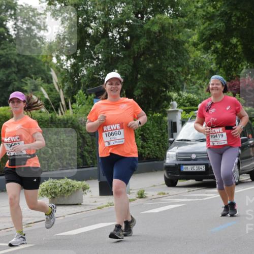 15.06.2025 - REWE Women's Run Jannik Wohlers http://msf.ph/oto/7950558 15.06.2025 08:32:47 Laufen 10661, 10660, 1043, 10419, 10504 meine-sportfotos.de