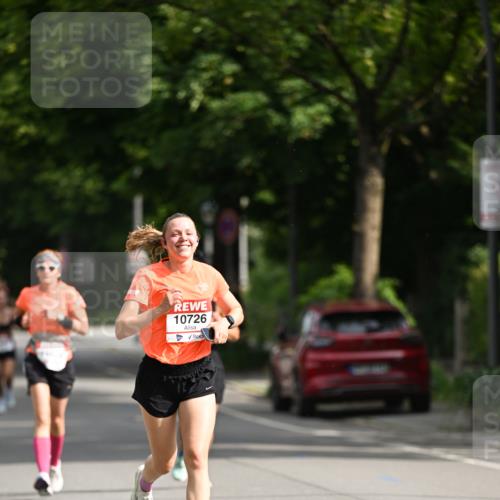 15.06.2025 - REWE Women's Run Dr. Thomas Lammeyer http://msf.ph/oto/7950560 15.06.2025 09:36:08 Laufen 10726 meine-sportfotos.de