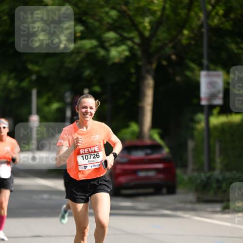 15.06.2025 - REWE Women's Run Dr. Thomas Lammeyer http://msf.ph/oto/7950571 15.06.2025 09:36:09 Laufen 10726 meine-sportfotos.de