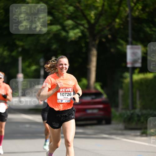 15.06.2025 - REWE Women's Run Dr. Thomas Lammeyer http://msf.ph/oto/7950575 15.06.2025 09:36:09 Laufen 10726 meine-sportfotos.de