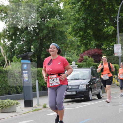15.06.2025 - REWE Women's Run Jannik Wohlers http://msf.ph/oto/7950596 15.06.2025 08:32:48 Laufen 10660, 10419, 1043, 10616, 10504, 10137 meine-sportfotos.de