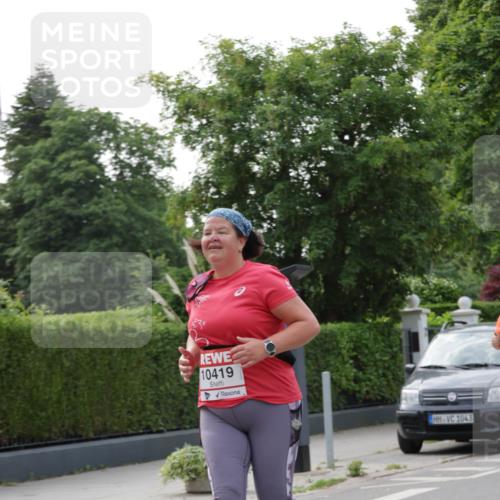 15.06.2025 - REWE Women's Run Jannik Wohlers http://msf.ph/oto/7950609 15.06.2025 08:32:49 Laufen 10419, 1043 meine-sportfotos.de