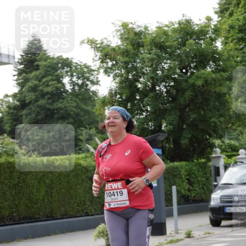 15.06.2025 - REWE Women's Run Jannik Wohlers http://msf.ph/oto/7950613 15.06.2025 08:32:49 Laufen 10419 meine-sportfotos.de