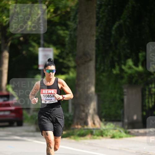 15.06.2025 - REWE Women's Run Dr. Thomas Lammeyer http://msf.ph/oto/7950615 15.06.2025 09:36:12 Laufen 10852 meine-sportfotos.de