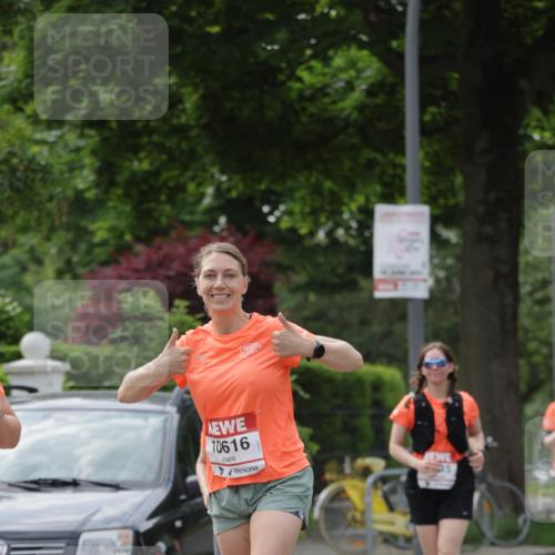 15.06.2025 - REWE Women's Run Jannik Wohlers http://msf.ph/oto/7950627 15.06.2025 08:32:50 Laufen 1043, 10616 meine-sportfotos.de