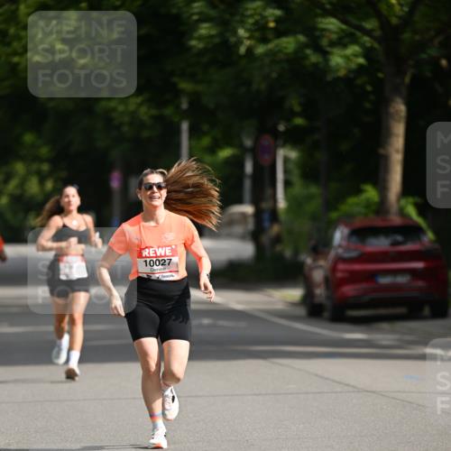 15.06.2025 - REWE Women's Run Dr. Thomas Lammeyer http://msf.ph/oto/7950633 15.06.2025 09:36:16 Laufen 10027 meine-sportfotos.de