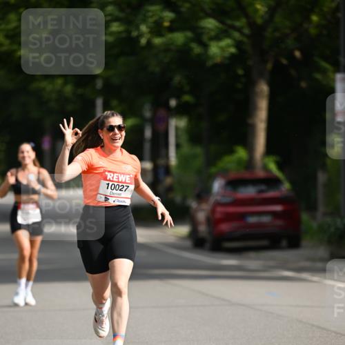15.06.2025 - REWE Women's Run Dr. Thomas Lammeyer http://msf.ph/oto/7950654 15.06.2025 09:36:16 Laufen 10027 meine-sportfotos.de