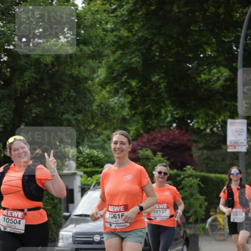 15.06.2025 - REWE Women's Run Jannik Wohlers http://msf.ph/oto/7950660 15.06.2025 08:32:50 Laufen 10504, 10, 10616, 0137, 10815 meine-sportfotos.de