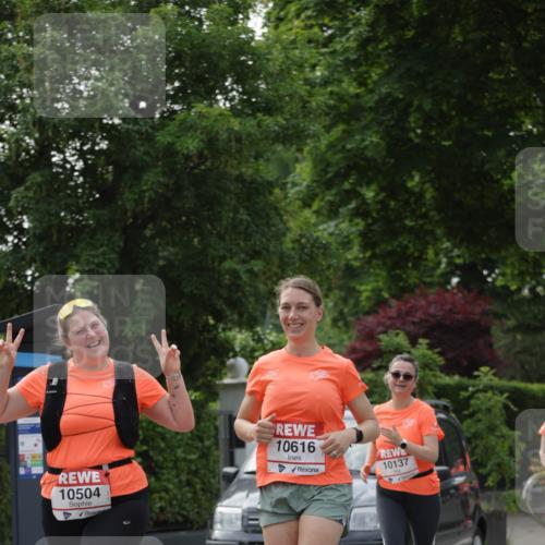 15.06.2025 - REWE Women's Run Jannik Wohlers http://msf.ph/oto/7950675 15.06.2025 08:32:51 Laufen 10504, 10616, 10137 meine-sportfotos.de