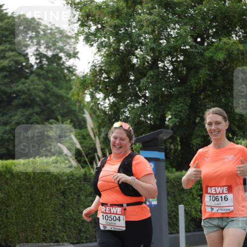 15.06.2025 - REWE Women's Run Jannik Wohlers http://msf.ph/oto/7950694 15.06.2025 08:32:51 Laufen 10504, 10616 meine-sportfotos.de