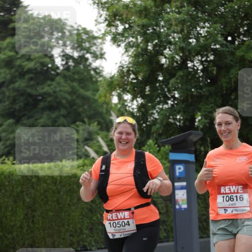 15.06.2025 - REWE Women's Run Jannik Wohlers http://msf.ph/oto/7950708 15.06.2025 08:32:51 Laufen 10504, 10616 meine-sportfotos.de