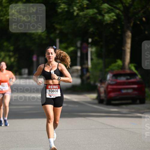 15.06.2025 - REWE Women's Run Dr. Thomas Lammeyer http://msf.ph/oto/7950719 15.06.2025 09:36:19 Laufen 10608 meine-sportfotos.de