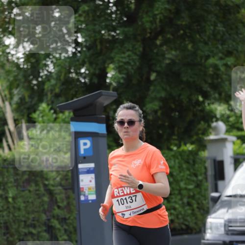 15.06.2025 - REWE Women's Run Jannik Wohlers http://msf.ph/oto/7950726 15.06.2025 08:32:53 Laufen 10137 meine-sportfotos.de