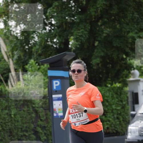 15.06.2025 - REWE Women's Run Jannik Wohlers http://msf.ph/oto/7950729 15.06.2025 08:32:53 Laufen 10137 meine-sportfotos.de
