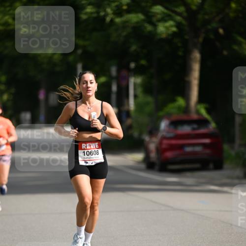 15.06.2025 - REWE Women's Run Dr. Thomas Lammeyer http://msf.ph/oto/7950733 15.06.2025 09:36:20 Laufen 10608 meine-sportfotos.de