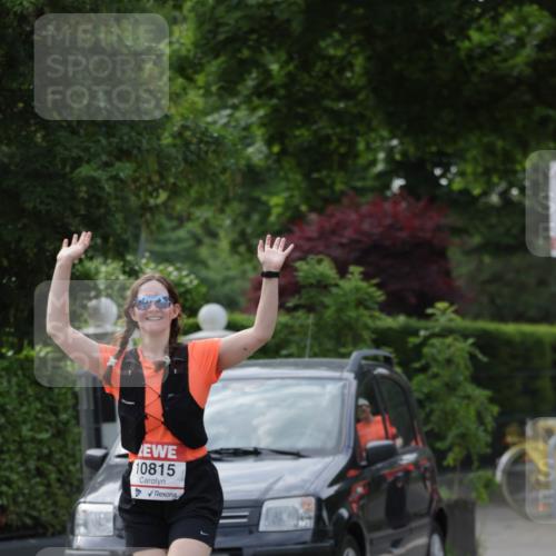 15.06.2025 - REWE Women's Run Jannik Wohlers http://msf.ph/oto/7950739 15.06.2025 08:32:54 Laufen 10815, 43 meine-sportfotos.de