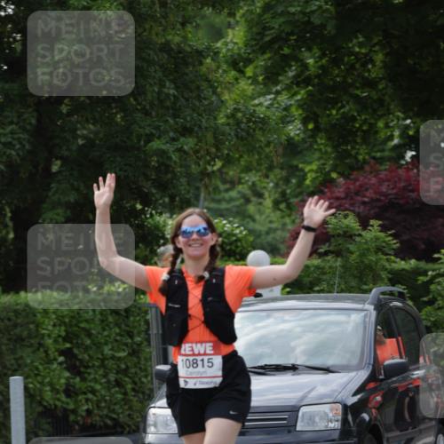 15.06.2025 - REWE Women's Run Jannik Wohlers http://msf.ph/oto/7950749 15.06.2025 08:32:54 Laufen 10815, 1043 meine-sportfotos.de