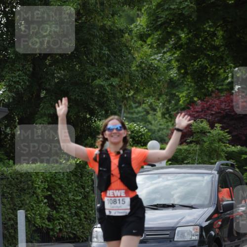 15.06.2025 - REWE Women's Run Jannik Wohlers http://msf.ph/oto/7950752 15.06.2025 08:32:54 Laufen 10815, 1043 meine-sportfotos.de