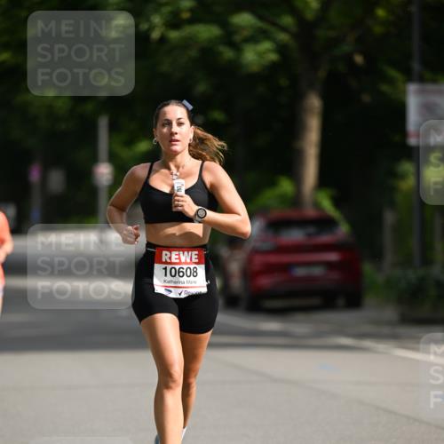 15.06.2025 - REWE Women's Run Dr. Thomas Lammeyer http://msf.ph/oto/7950763 15.06.2025 09:36:21 Laufen 10608 meine-sportfotos.de