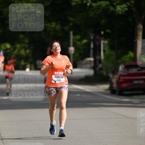 15.06.2025 - REWE Women's Run Dr. Thomas Lammeyer http://msf.ph/oto/7950801 15.06.2025 09:36:23 Laufen 10838 meine-sportfotos.de