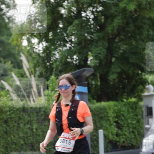 15.06.2025 - REWE Women's Run Jannik Wohlers http://msf.ph/oto/7950818 15.06.2025 08:32:55 Laufen 10815 meine-sportfotos.de