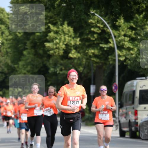 15.06.2025 - REWE Women's Run Jannik Wohlers http://msf.ph/oto/7950845 15.06.2025 09:50:06 Laufen 10171, 10117 meine-sportfotos.de