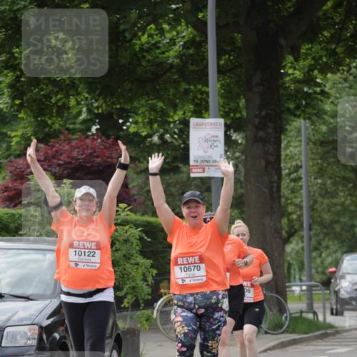 15.06.2025 - REWE Women's Run Jannik Wohlers http://msf.ph/oto/7950851 15.06.2025 08:32:57 Laufen 15, 202, 10670 meine-sportfotos.de