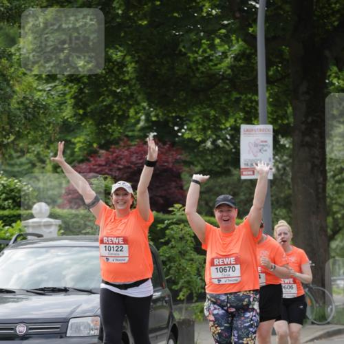 15.06.2025 - REWE Women's Run Jannik Wohlers http://msf.ph/oto/7950865 15.06.2025 08:32:57 Laufen 1043, 10122, 10670, 15, 1, 7, 606 meine-sportfotos.de