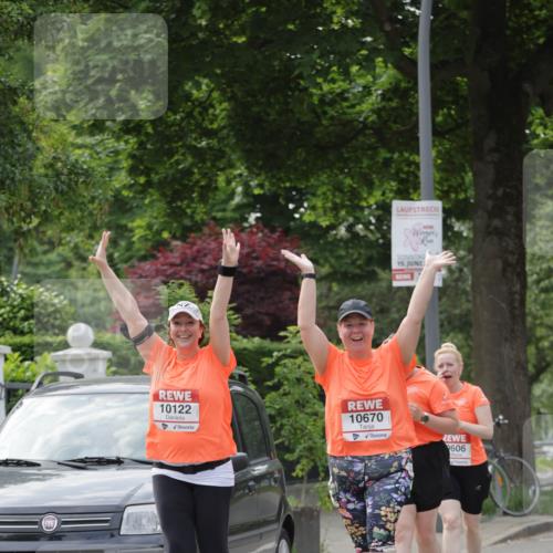 15.06.2025 - REWE Women's Run Jannik Wohlers http://msf.ph/oto/7950874 15.06.2025 08:32:57 Laufen 1043, 10122, 10670, 15, 606 meine-sportfotos.de