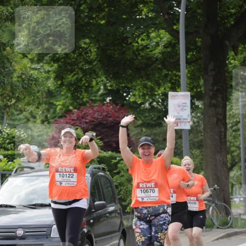15.06.2025 - REWE Women's Run Jannik Wohlers http://msf.ph/oto/7950898 15.06.2025 08:32:58 Laufen 1043, 10122, 10670, 2025, 4, 0606 meine-sportfotos.de