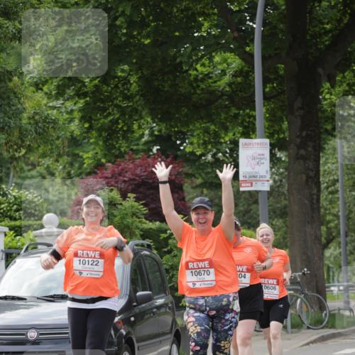 15.06.2025 - REWE Women's Run Jannik Wohlers http://msf.ph/oto/7950906 15.06.2025 08:32:58 Laufen 1043, 15, 2025, 10122, 10670, 04, 0606 meine-sportfotos.de