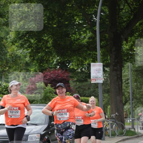 15.06.2025 - REWE Women's Run Jannik Wohlers http://msf.ph/oto/7950926 15.06.2025 08:32:58 Laufen 10122, 10670, 15, 2025, 0804, 0606 meine-sportfotos.de