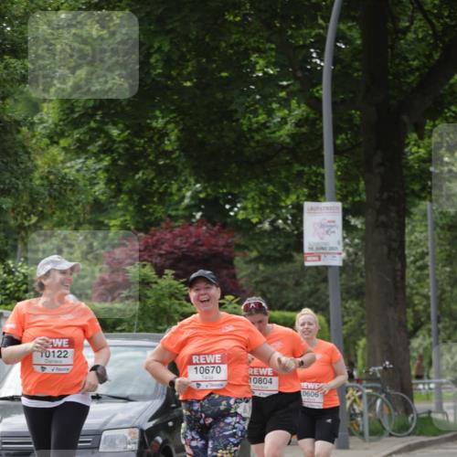 15.06.2025 - REWE Women's Run Jannik Wohlers http://msf.ph/oto/7950931 15.06.2025 08:32:58 Laufen 10122, 15, 2025, 10670, 10804, 0606 meine-sportfotos.de